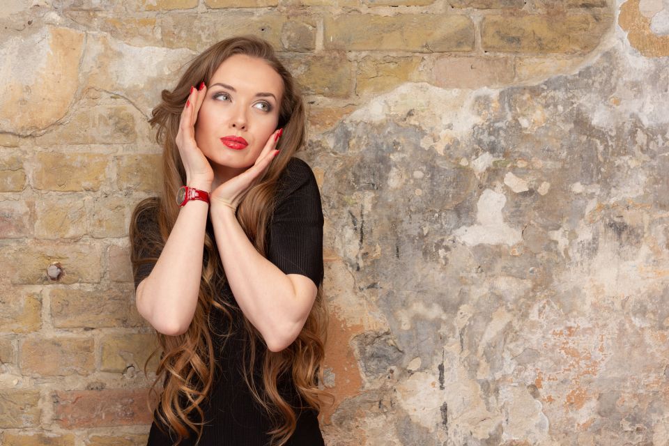 夏の日差しを楽しむ日傘の魅力