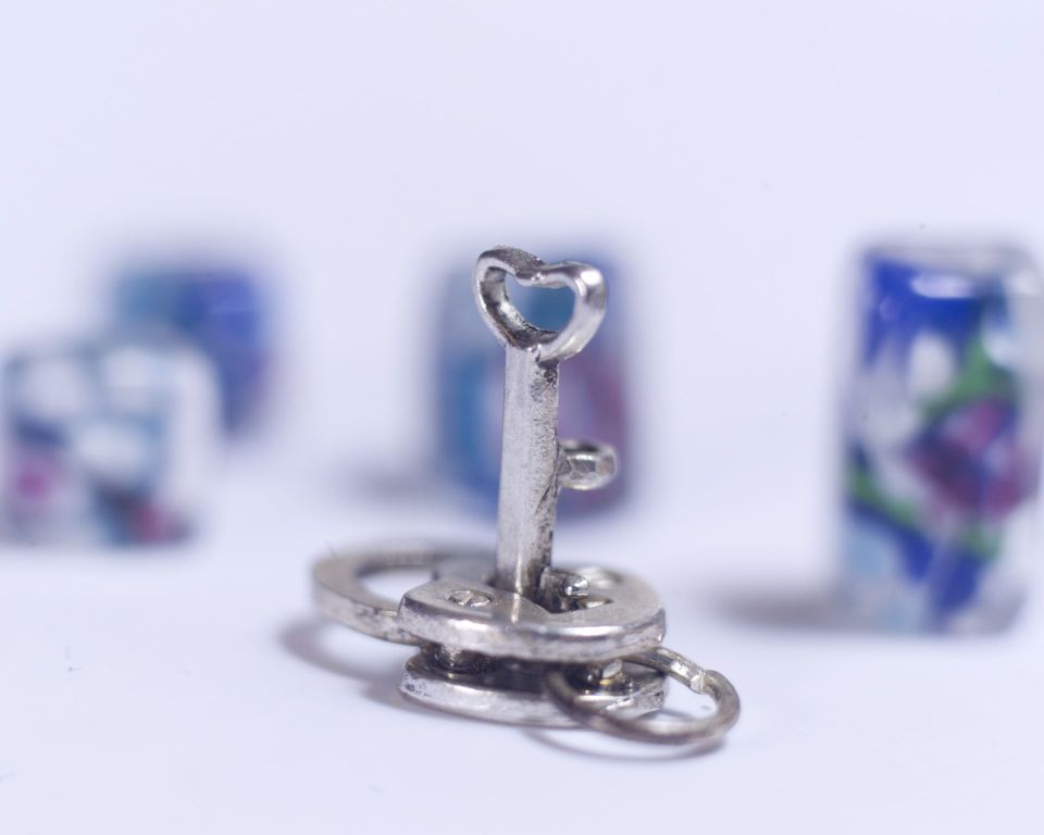 日傘で彩る夏のライフスタイル